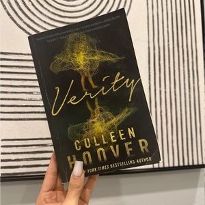 Colleen Hoover bundle